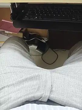 adicma123 Show Webcam