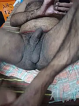 adicma123 Webcam Show