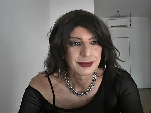 Sabrina_98 Show in webcam