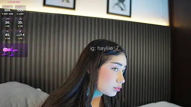 Czat XXX na żywo – haylie_