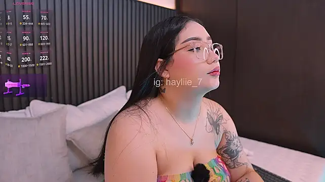 haylie_'s Webcam Show