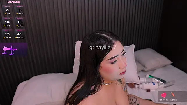 Chat XXX ao vivo de haylie_