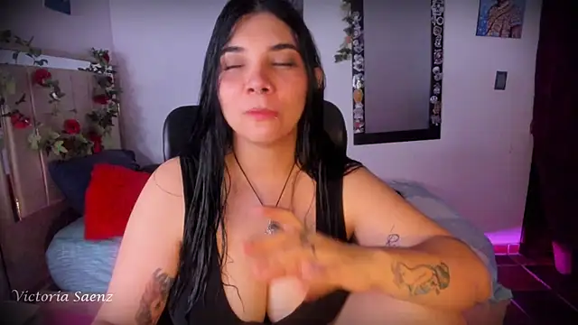 victoriaasaenz_'s Live XXX Chat