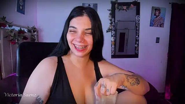 victoriaasaenz_ Chat XXX in diretta