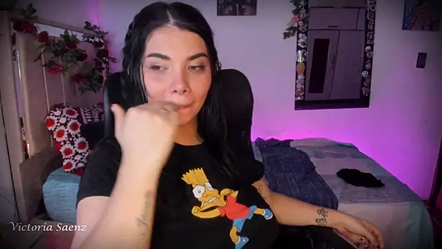 victoriaasaenz_ Adlı Modelin Canlı XXX Sohbeti