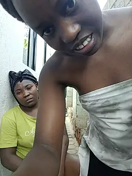 Nelly_jo's Webcam Show