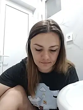 KrissSexi Webcamshow
