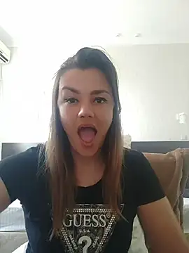Živý XXX chat KrissSexi