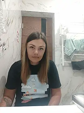 Webkamerová show KrissSexi