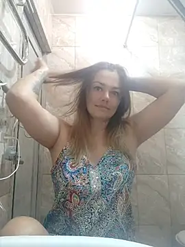 KrissSexi Adlı Modelin Canlı XXX Sohbeti