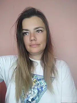 KrissSexi webcam show