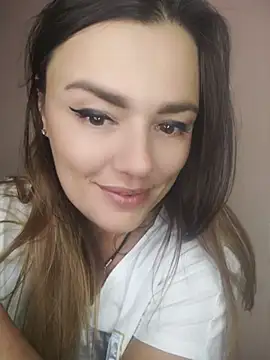 KrissSexi Adlı Modelin Canlı XXX Sohbeti