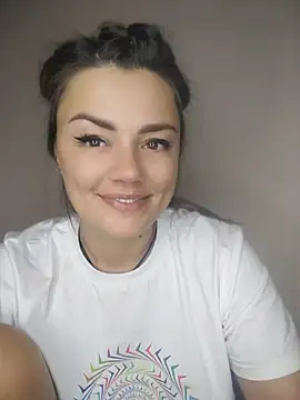 KrissSexi Webcamshow