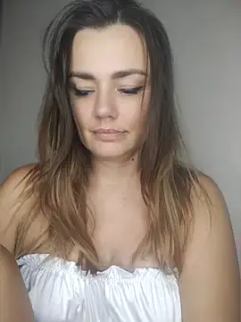 Chat XXX en directo de KrissSexi