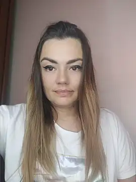 Webkamerová show KrissSexi