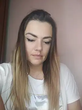 KrissSexi Chat XXX in diretta