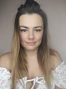 KrissSexi – webcam-show