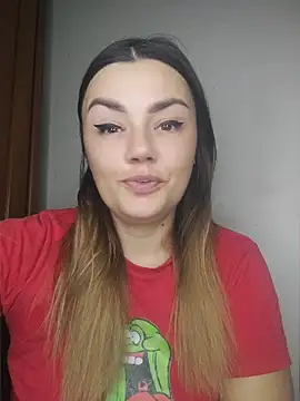 Chatroom XXX en direct de KrissSexi