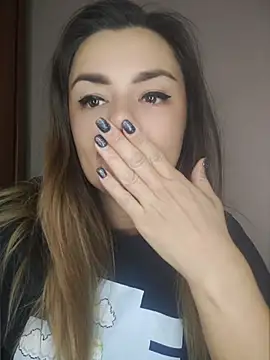 KrissSexi: απευθείας συνομιλία ΧΧΧ