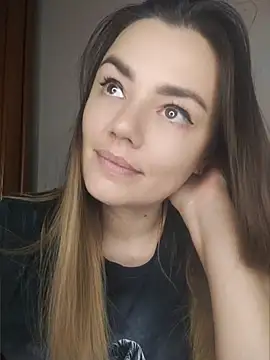 KrissSexi Adlı Modelin Canlı XXX Sohbeti