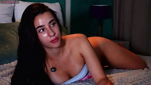 AmeliaJunen Live XXX chat