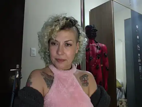 Chatroom XXX en direct de MariLouM