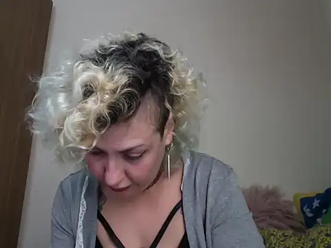 Show de MariLouM na webcam