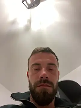 Webkamerová show mihaixxx1