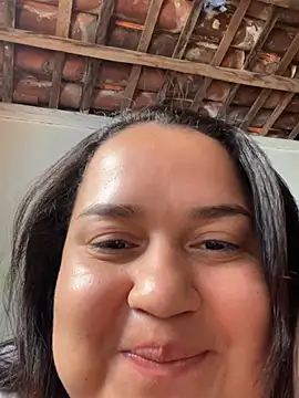 yesmiia's Live XXX Chat