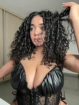 Curlyierr – webcam-show
