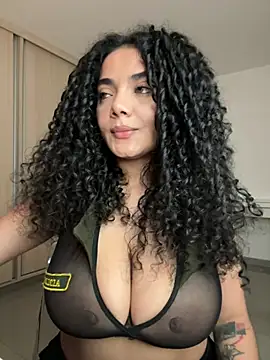 โชว์เว็บแคมของ Curlyierr