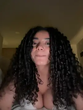 Curlyierr – webcam-show