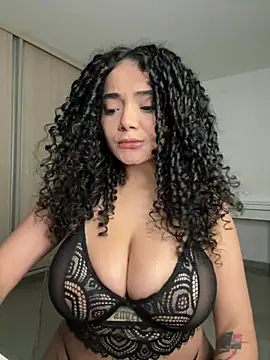 Chat XXX en directo de Curlyierr