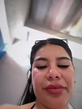 Issane_Peru Chat XXX in diretta