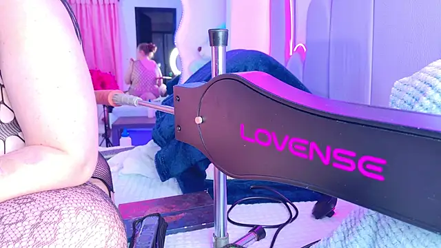 NathaxaLeans' Live XXX Chat
