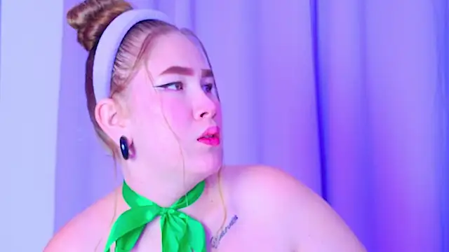 NathaxaLeans Live XXX-Chat