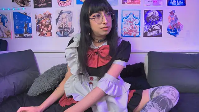 snowblack_'s Webcam Show