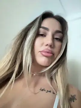 BarbieDoll13 Webcam show