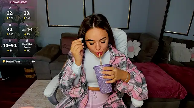 BarbieDoll13 Webcam show