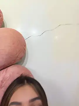 عرض كام LunaBaker-1