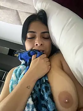 xoxo_sol's Webcam Show