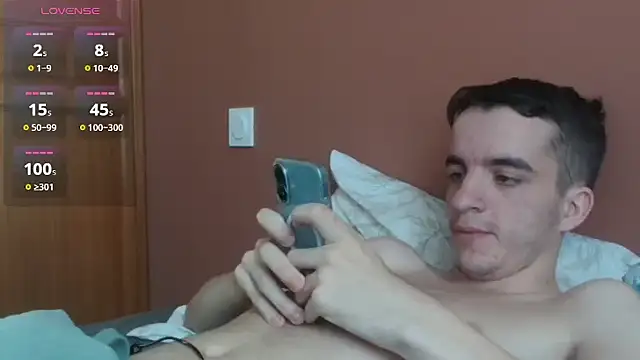 Tombgy07 Webcam show