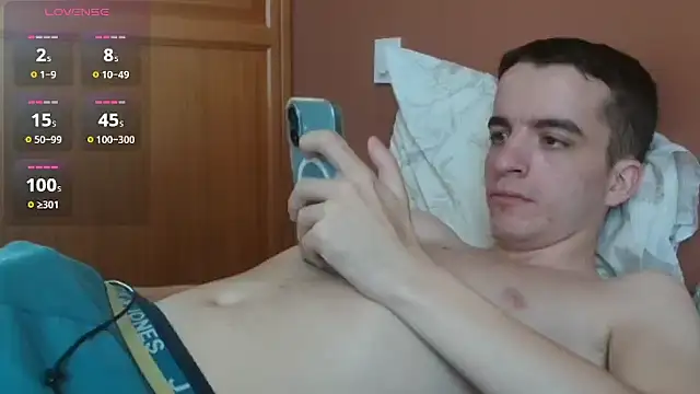 Tombgy07 Show Webcam