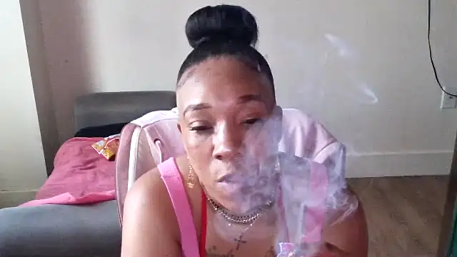 Pokazy przed kamerką – mzpretty444