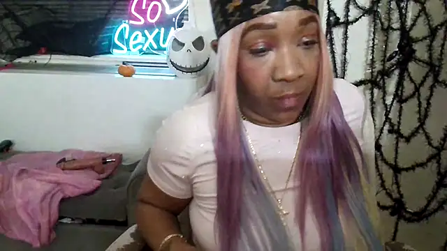 mzpretty444's Live XXX Chat
