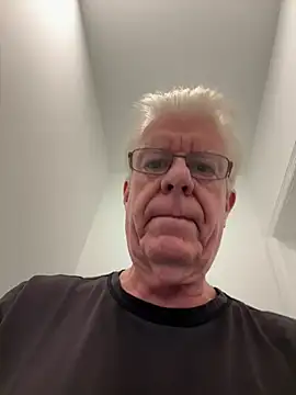 NeoOnSC Pertunjukan Webcam