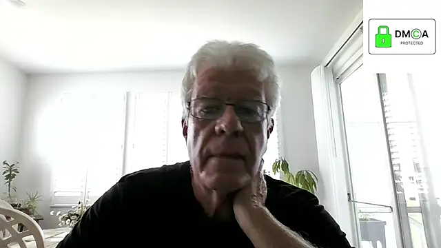 NeoOnSC Шоу с уебкамера