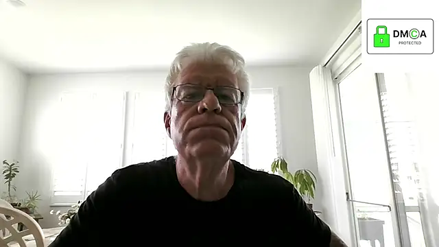 Pertunjukan Kamera Web NeoOnSC