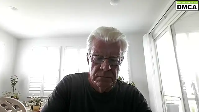 NeoOnSC webcam show