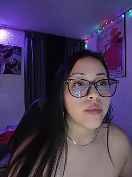 Czat XXX na żywo – Bella-Gema